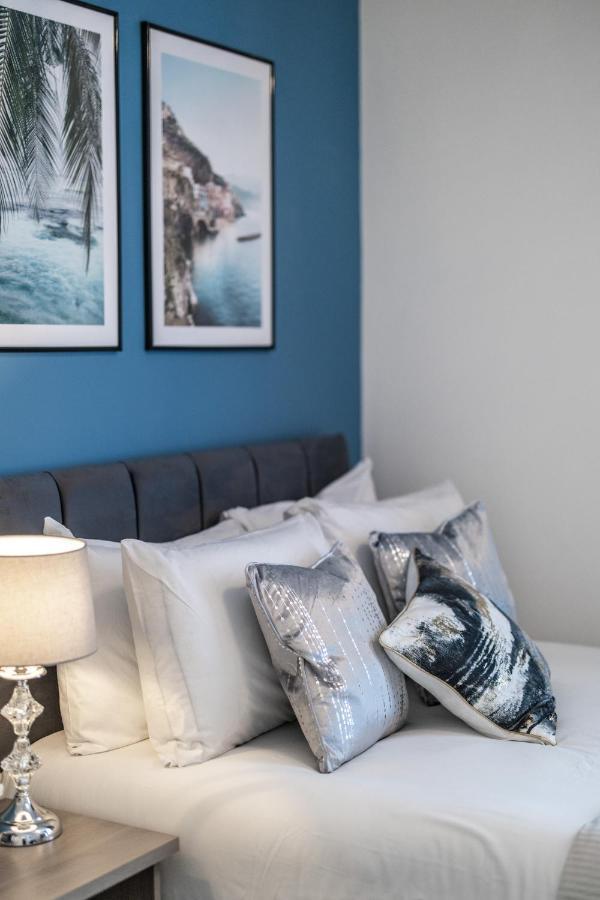 Cosy 4-Bedroom Apartment Next To Borough London Exterior photo