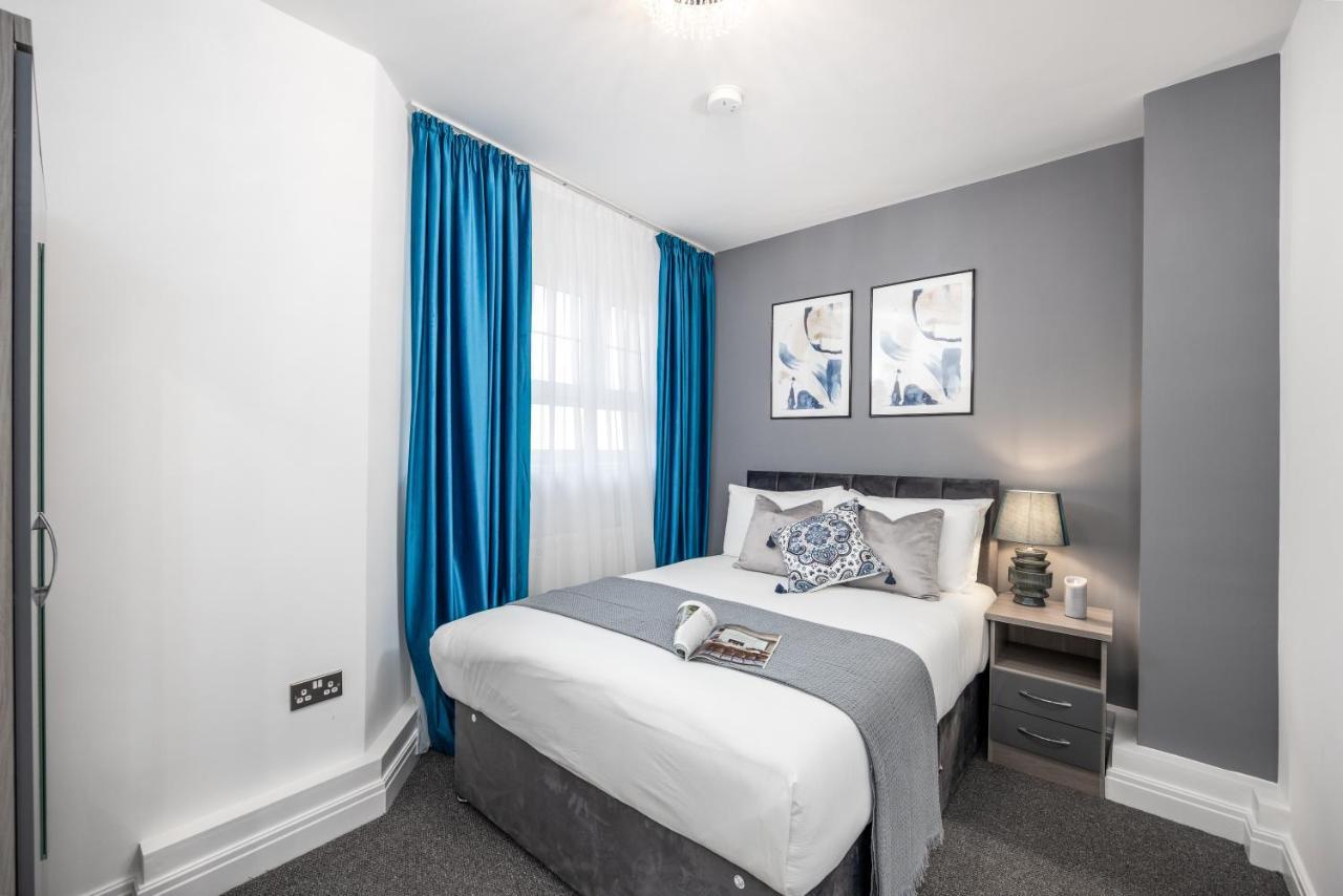 Cosy 4-Bedroom Apartment Next To Borough London Exterior photo