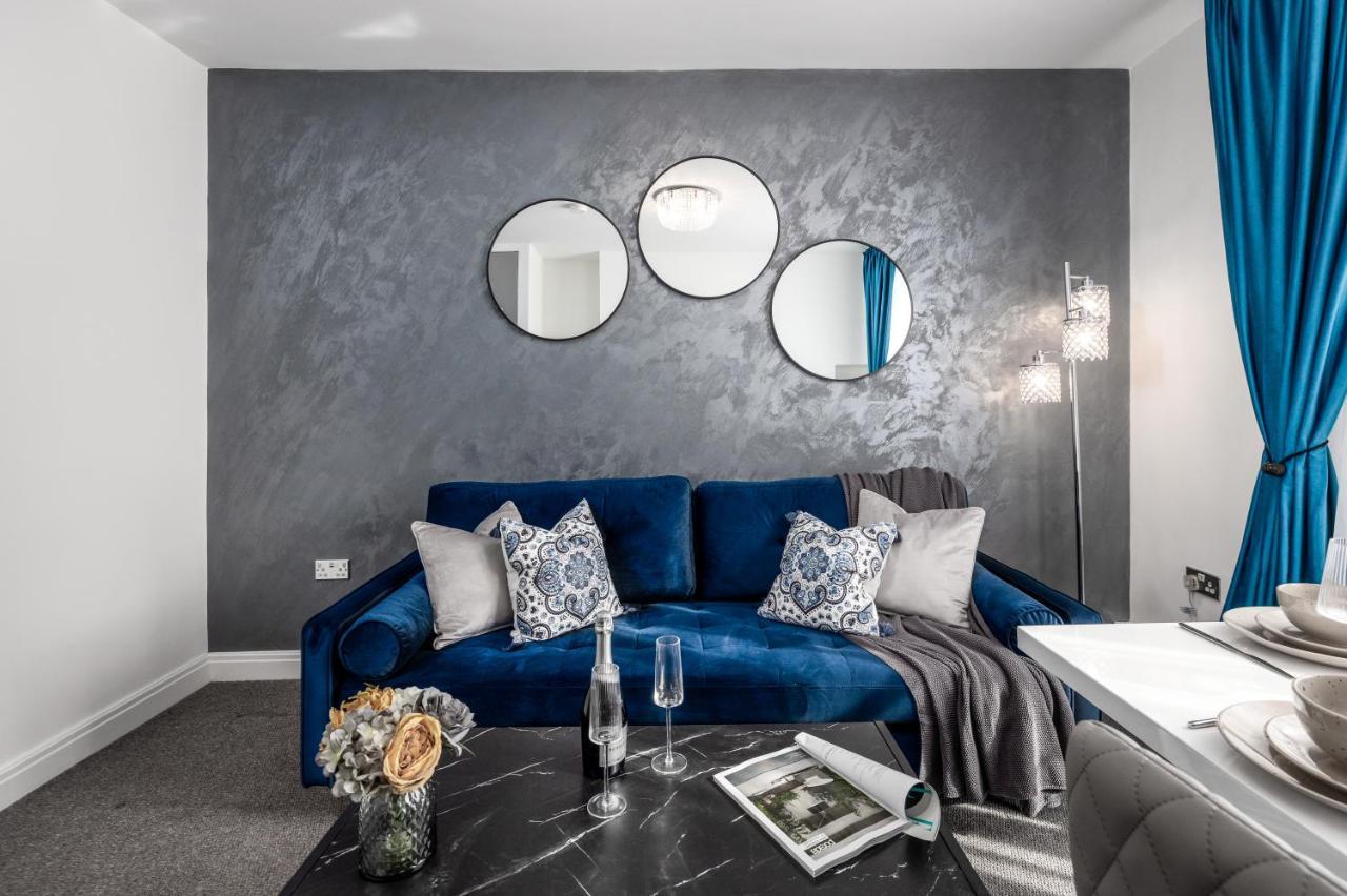 Cosy 4-Bedroom Apartment Next To Borough London Exterior photo